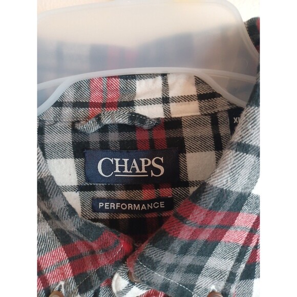 CHAPS Button Down Flannel Shirt Mens Extra Large Black Red Performance Cabincore - Picture 2 of 8